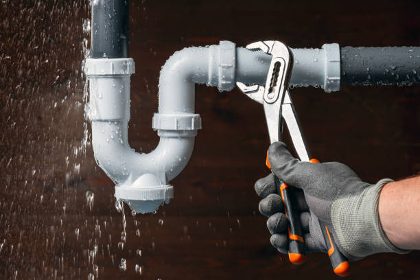 Professional Leak Detection technician working in Rock Creek, OH